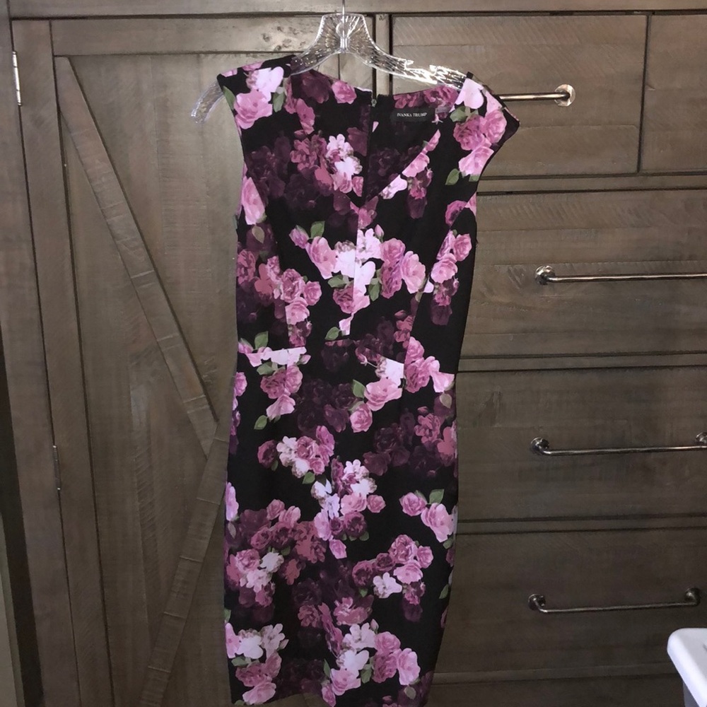 Ivanka Trump Floral Dress Size 4